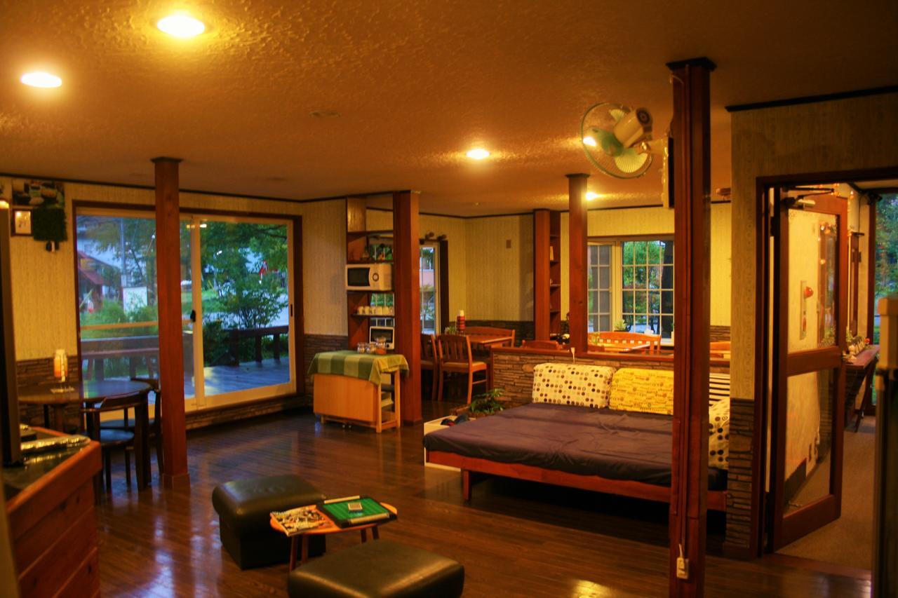 E-Joy Hostel Fujikawaguchiko Luaran gambar